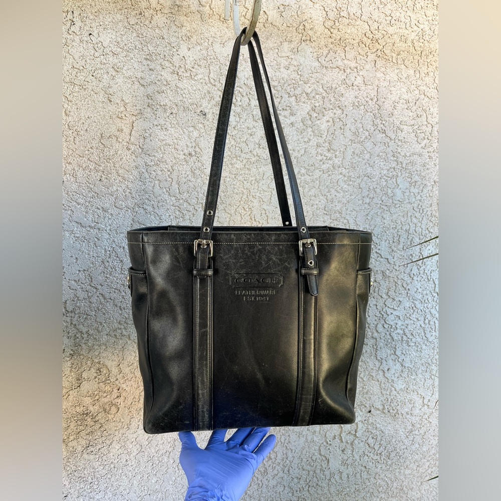 Coach Black Leather Gallery Lunch Tote Turn Lock Side Compartments Top Zipper